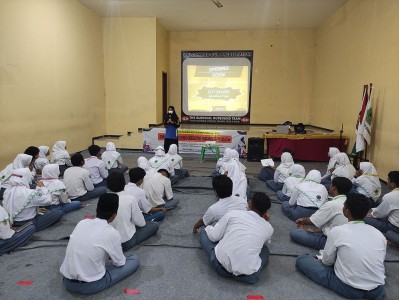 Materi Organisasi oleh Kakak Trainer TSOT 